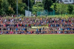Gruppenfoto-Arme-hoch-Muc