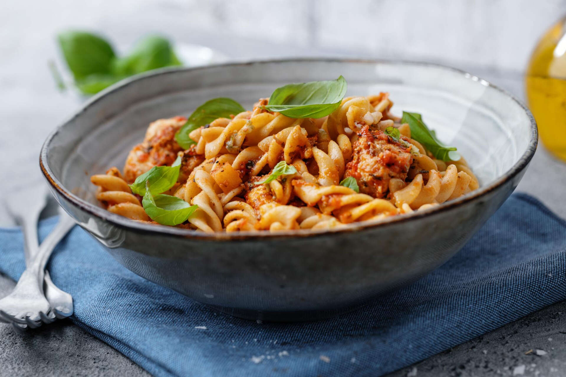 Pasta mit Tomatensauce: Die ideale Verpflegung vor dem Wandern.