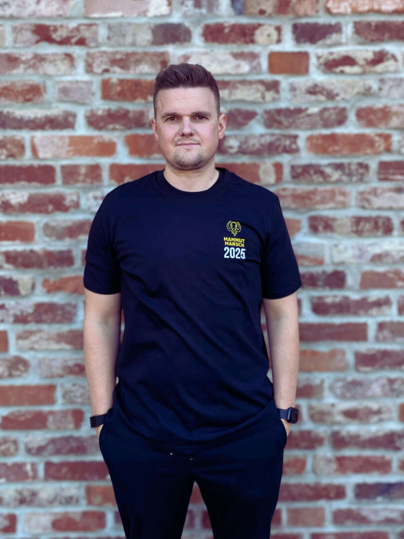 Mammutmarsch Jahresshirt (1)